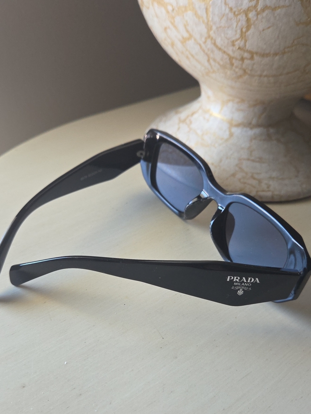 NWOT Pr-da Black Gloss Rectangular Sunglasses with Dark Lenses